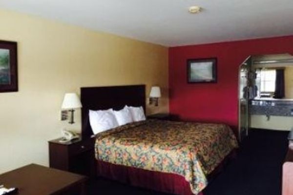 DAYS INN (Gun Barrel City)